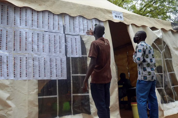 Au Mali, le parti présidentiel en tête des législatives mais sans majorité absolue